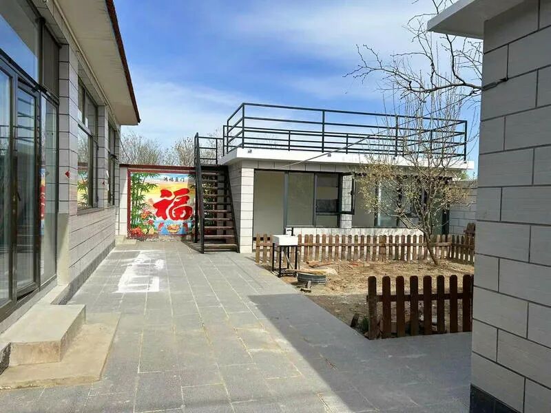   左右滑动查看更多图片 >小院位于北京市延庆区康庄镇小北堡村,占地