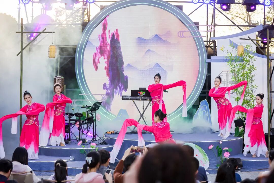 在盛家厍，我们不当观众，做了一回“画中仙”