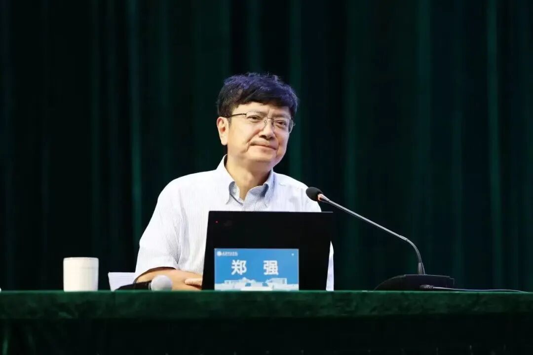d4008f5bae0f92c7bd4525ff56c8e85.jpg