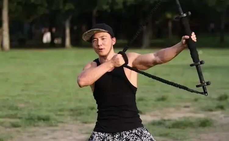 “过气网红”的残酷真相，在刘畊宏夫妇身上表现得淋漓尽致！