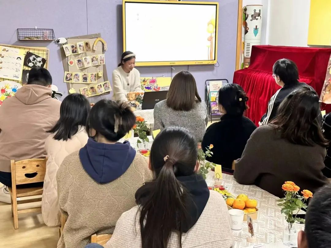 家長會上爸爸們C幼兒園老師_幼兒園爸爸專場家長會_幼兒園老師會家長的話語