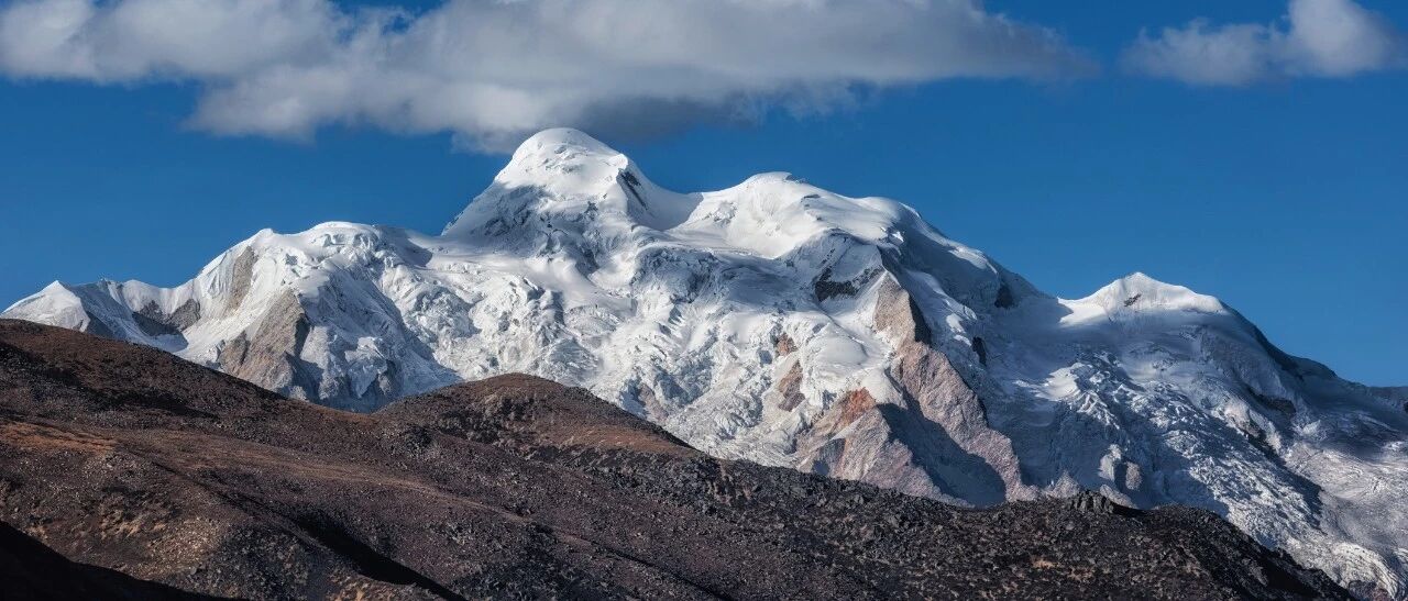 雪山倒影、川西花海，叫人如何不动心？