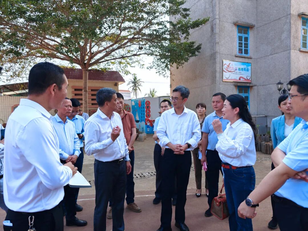 徐闻县委常委,副县长,角尾