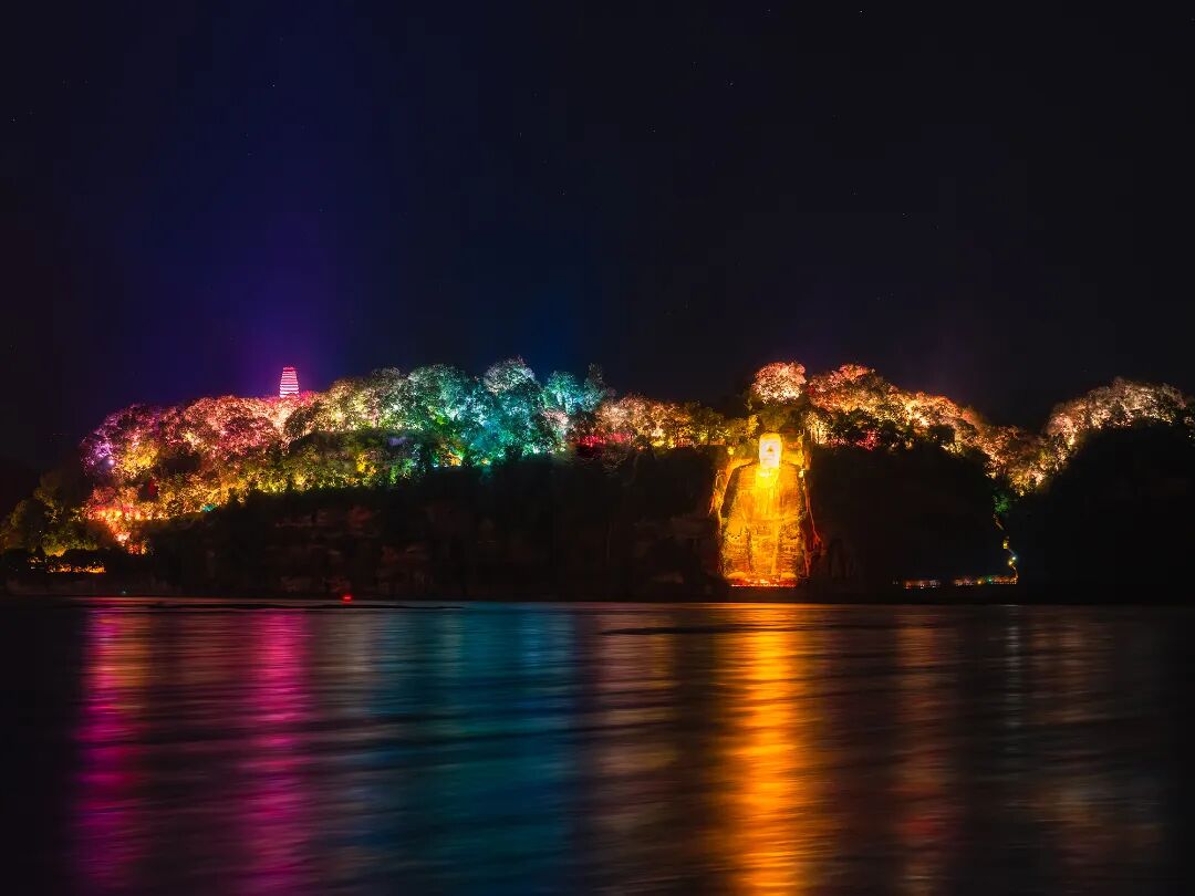 夜游三江全景.jpg