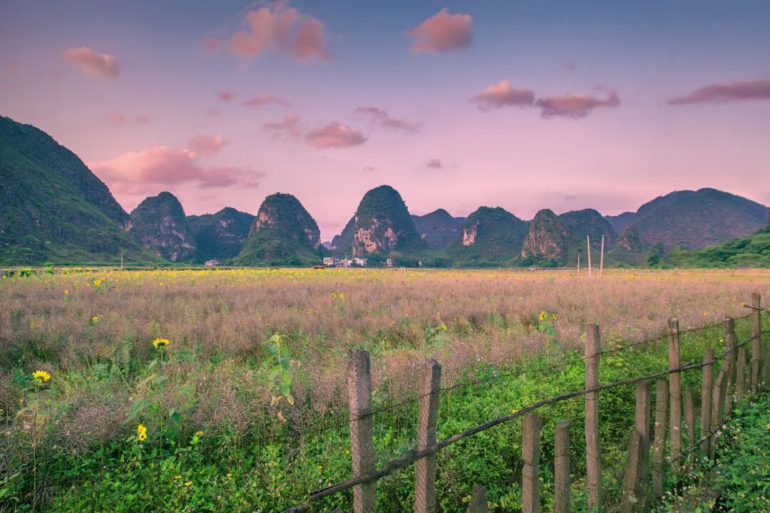 中国最“色”的边境小城，比昆明宜居，比桂林丰满，又甜又野，还稳居世界长寿Top1