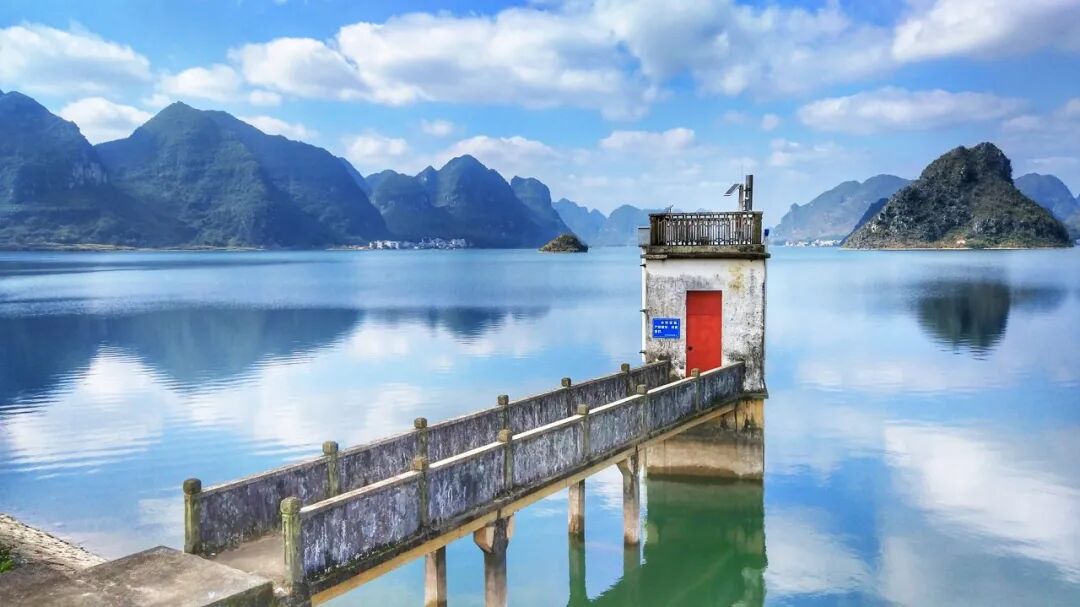 中国最“色”的边境小城，比昆明宜居，比桂林丰满，又甜又野，还稳居世界长寿Top1