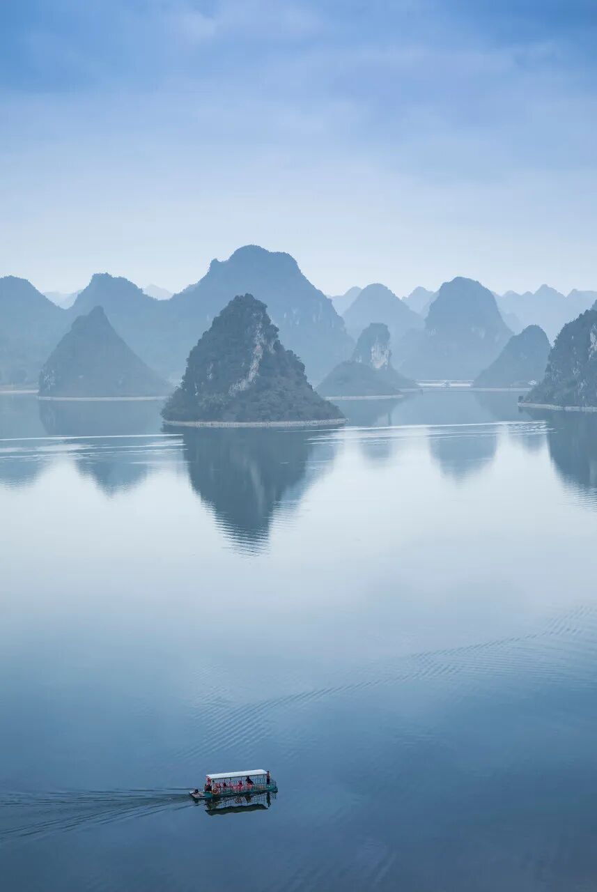 中国最“色”的边境小城，比昆明宜居，比桂林丰满，又甜又野，还稳居世界长寿Top1