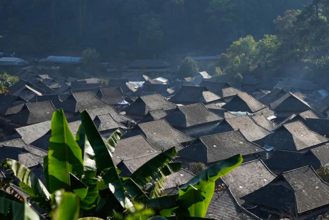 比昆明宜居，游客不及大理一半，它才是云南最美慢城，洗掉一身班味儿，想来养老！