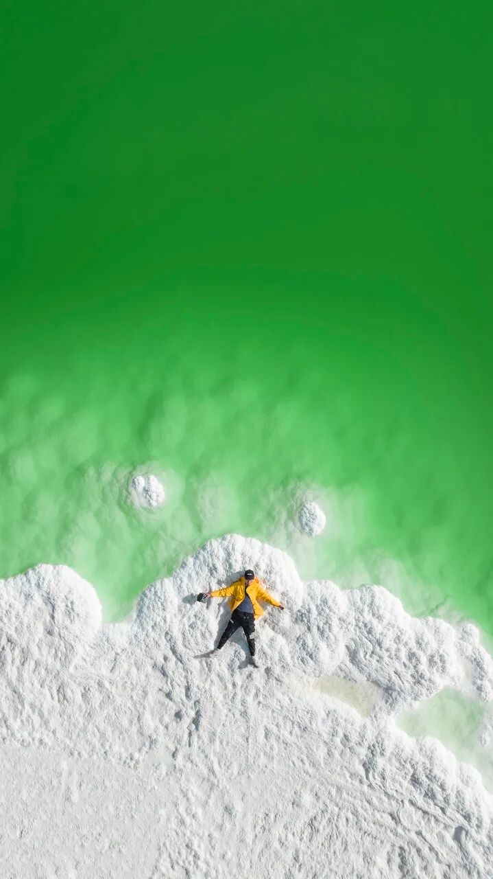 囤盐风波背后的真相！中国最大的“天空之镜"曝光，比茶卡盐湖大56倍，价值12万亿，够全世界人口吃1000年！