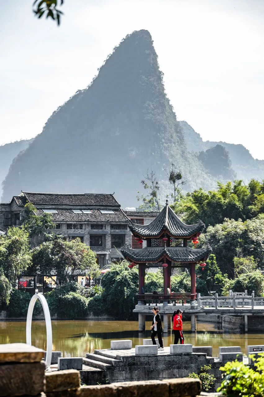 别去丽江挤了！这座距广州一个半小时的千年古镇，高铁直达，比凤凰静谧，比南浔迷人