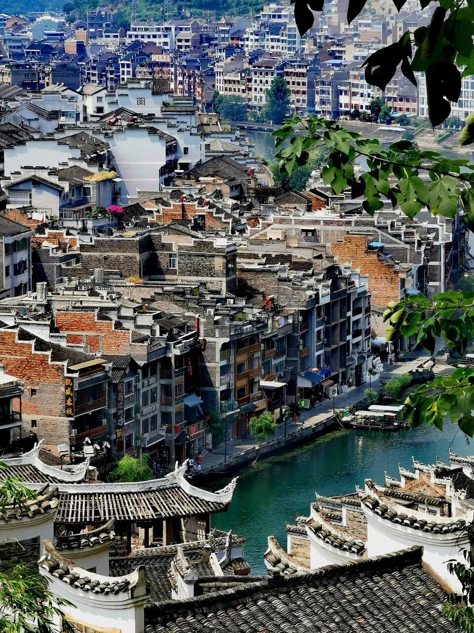 国内被遗忘的“东方威尼斯”，人少安静，超级凉爽，正适合6月小住几日！