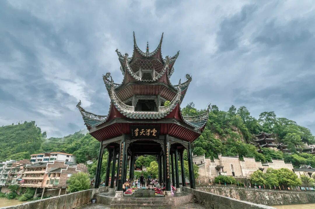 国内被遗忘的“东方威尼斯”，人少安静，超级凉爽，正适合6月小住几日！