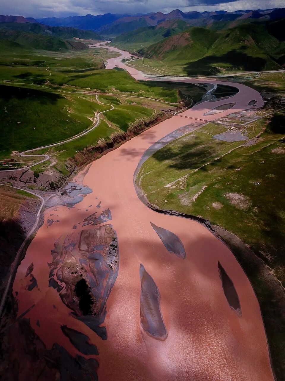 中国唯一门票全免的城市，藏着全国首个国家公园，每年只有2000人能进，比西藏更神秘