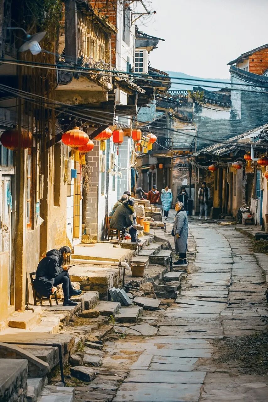 中国最不能辜负的12个古镇，累了就去小住几日吧！