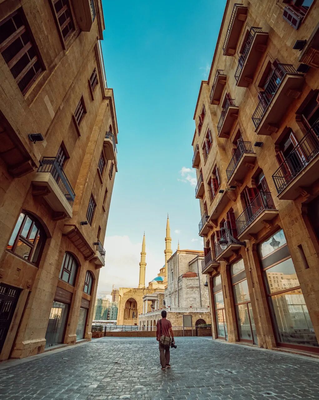 又一国家宣布破产！曾是此生必去旅行地，如今负债6000亿，政府全体辞职，全国停电，1/3国民饿肚子，战火纷飞...