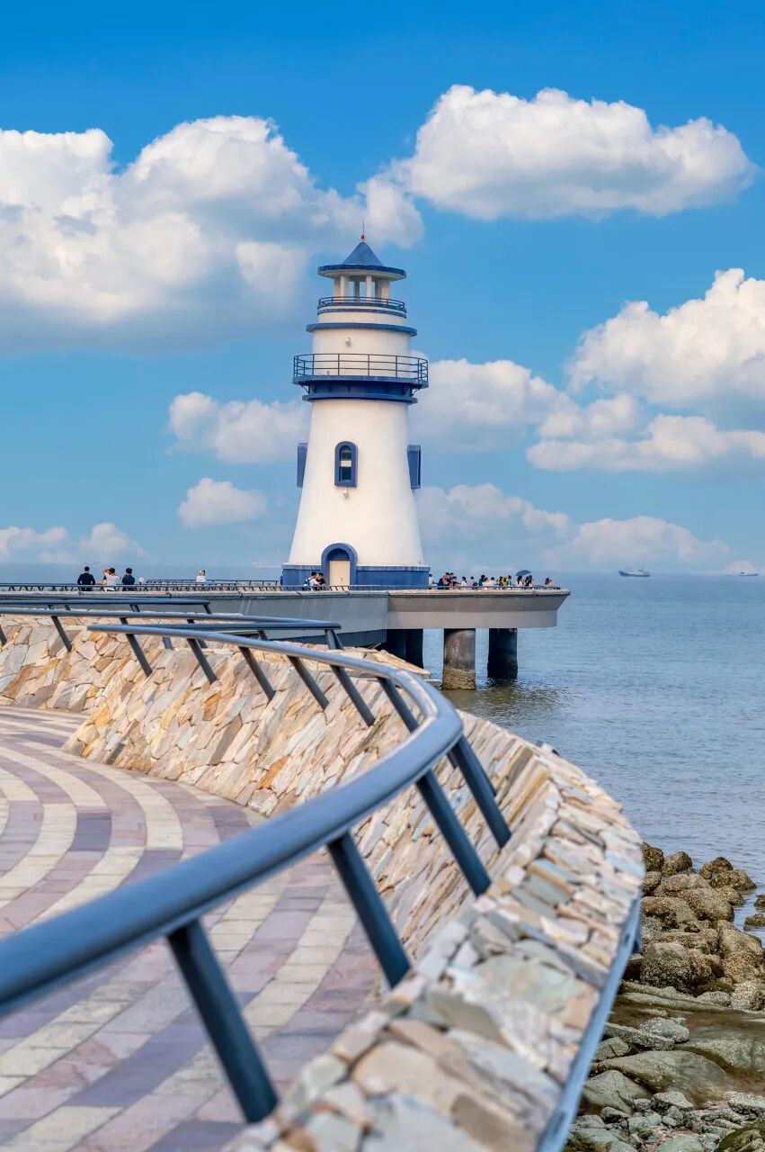 这个沿海小城是外国人最爱的中国城市NO.1，秒杀三亚，远超厦门，国内却榜上无名