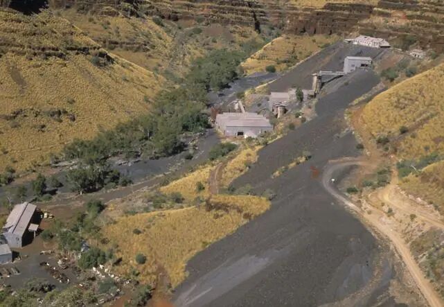 世界“最毒”的小镇，夺走2000条人命，地图上被抹去，如今成热门打卡地，无数游客“送命式”合照，当地政府：求你们别来了！