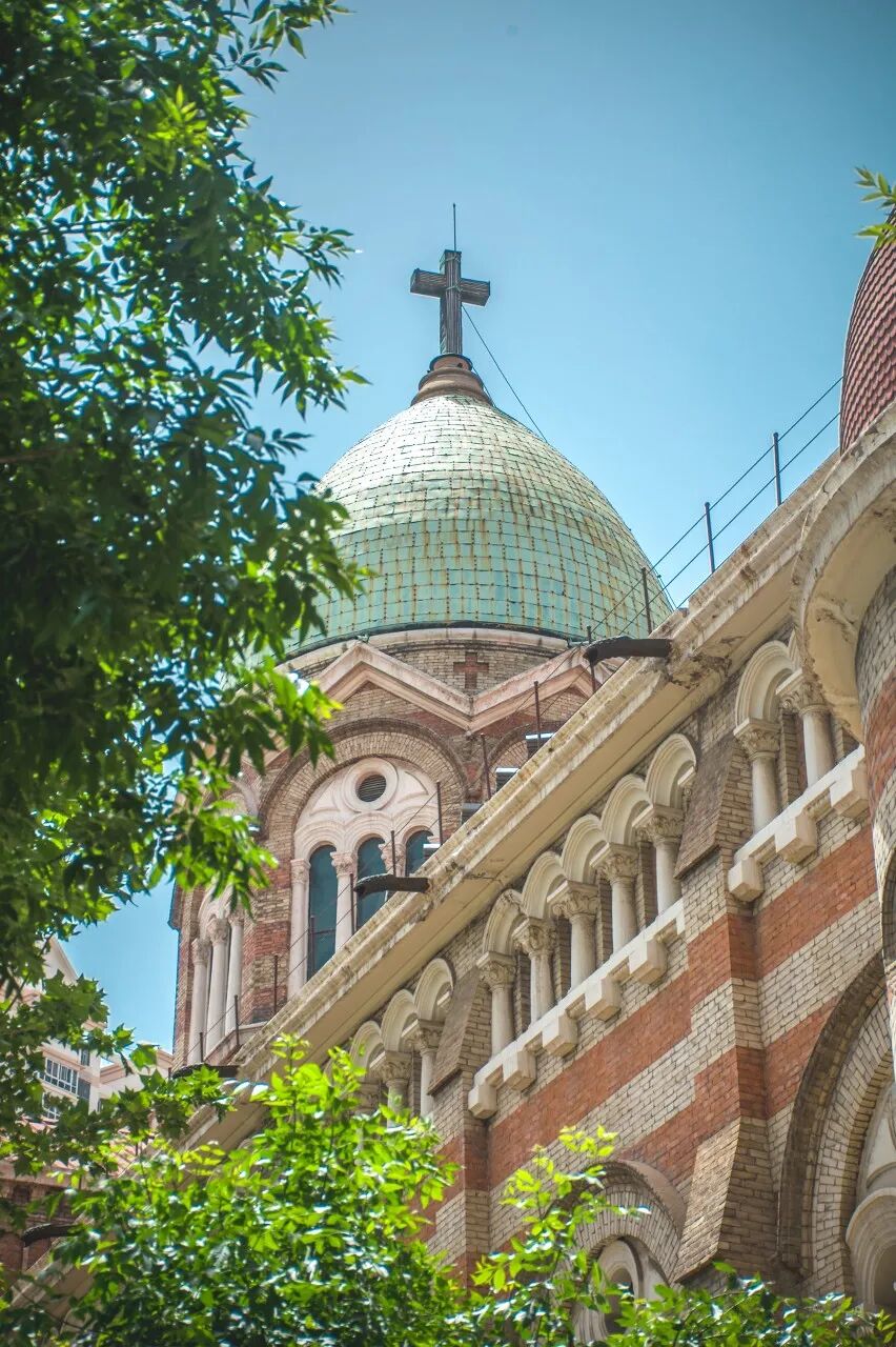 中国最快乐的城市，曾是北方NO.1，GDP前十不内卷，比县城都幸福，去一次相当于环游世界！