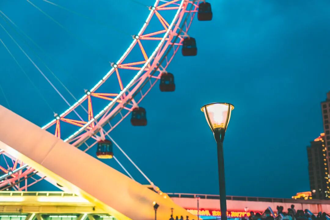 中国最快乐的城市，曾是北方NO.1，GDP前十不内卷，比县城都幸福，去一次相当于环游世界！