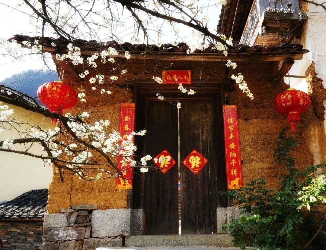 中国最“上头”的城市，3元逛遍全城，比成都更安逸，隐匿了千年，却因一碗粉让全国人上瘾！