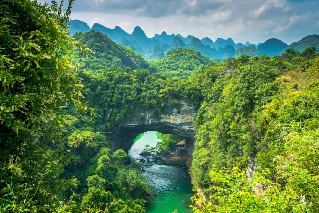 中国最“上头”的城市，3元逛遍全城，比成都更安逸，隐匿了千年，却因一碗粉让全国人上瘾！