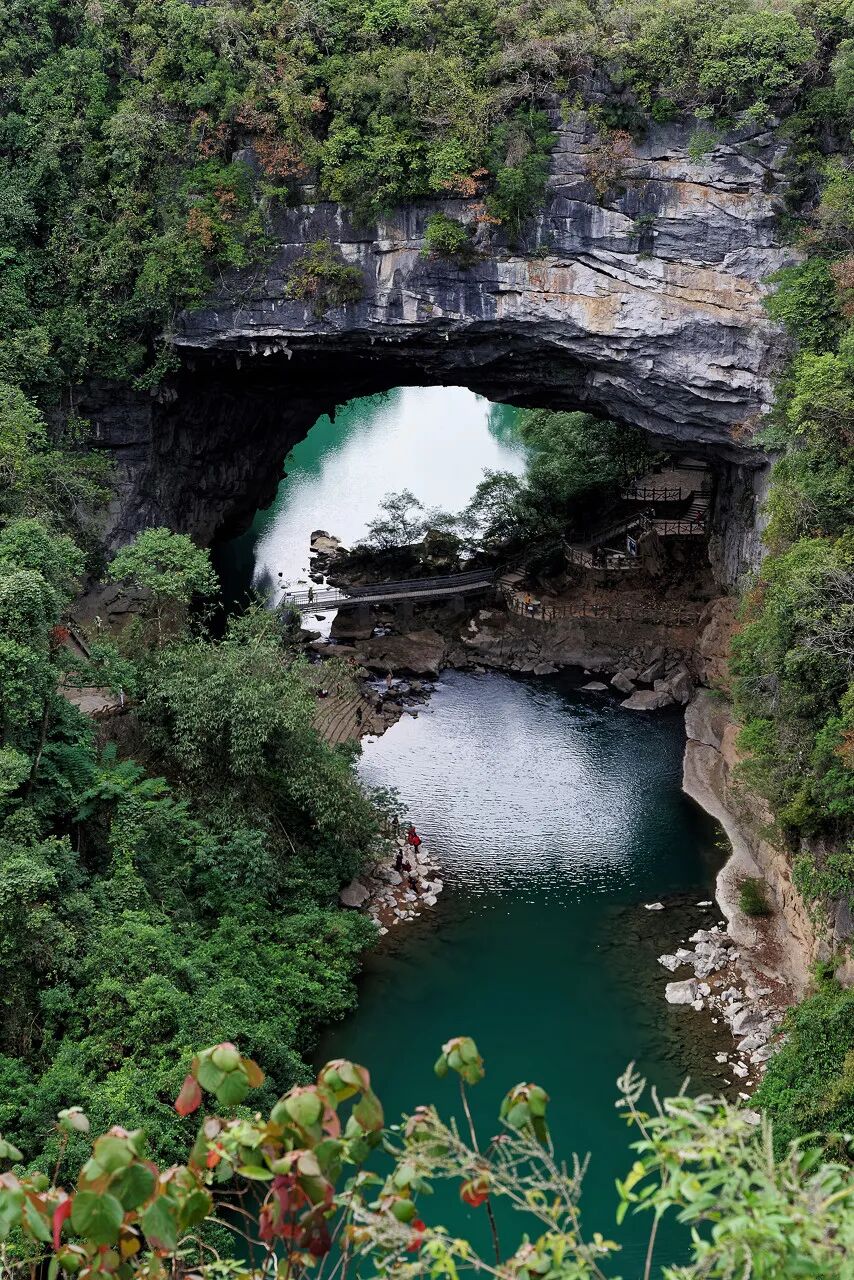 中国最“上头”的城市，3元逛遍全城，比成都更安逸，隐匿了千年，却因一碗粉让全国人上瘾！