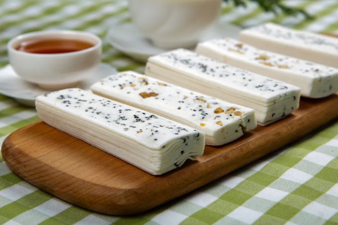 中国最“上头”的城市，3元逛遍全城，比成都更安逸，隐匿了千年，却因一碗粉让全国人上瘾！