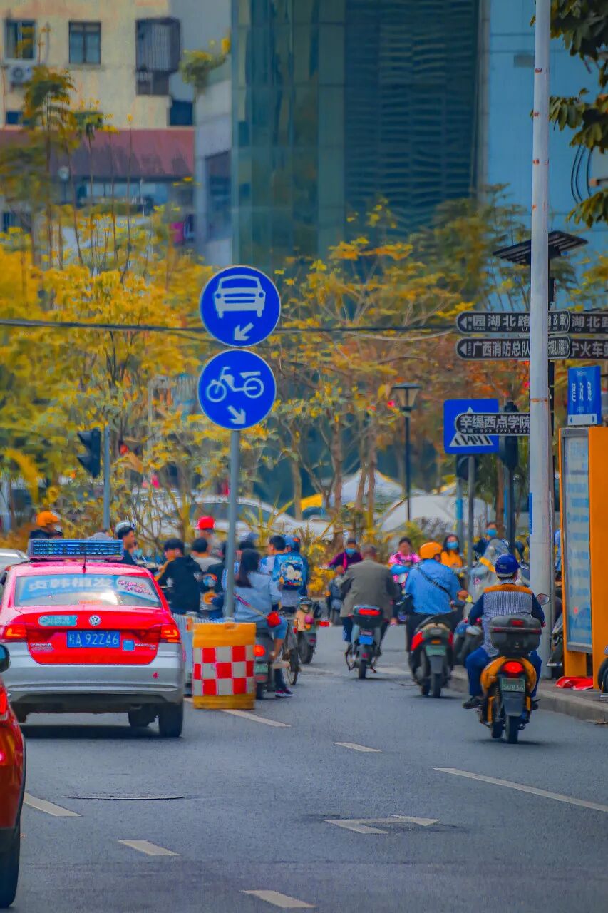 中国最“能熬夜”的城市，凌晨2点不睡觉，幸福感不输成都，小住几日太舒服！