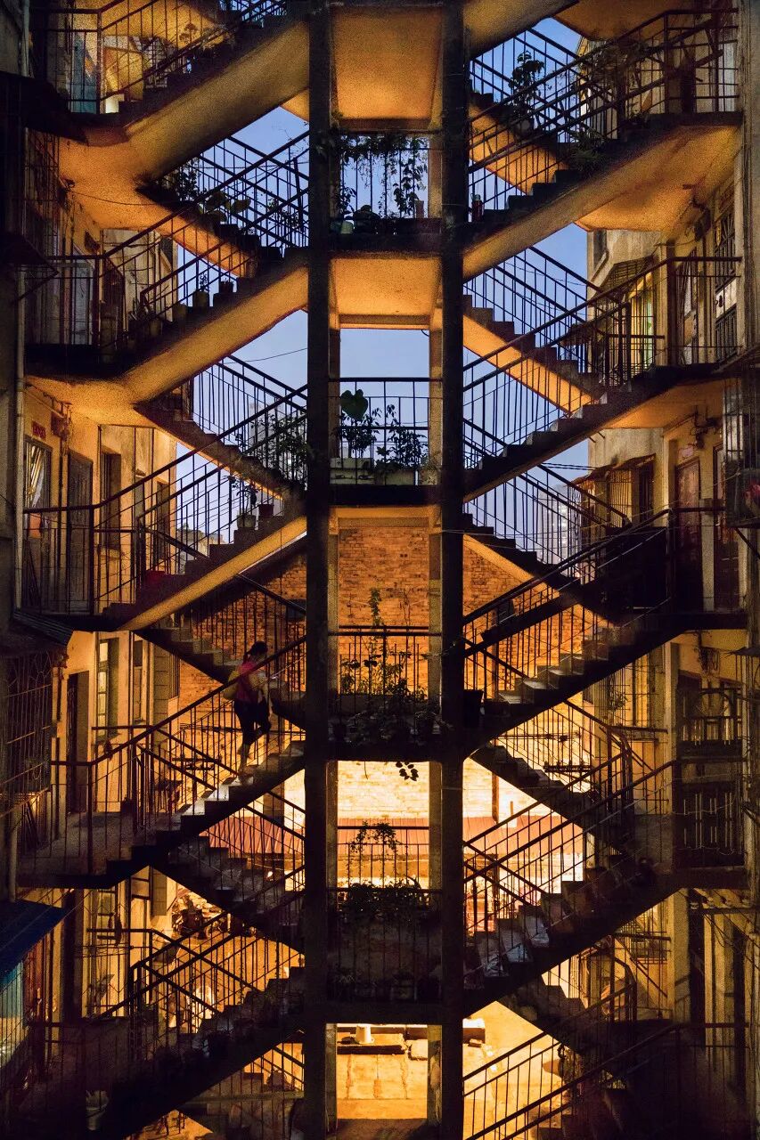 中国最“能熬夜”的城市，凌晨2点不睡觉，幸福感不输成都，小住几日太舒服！