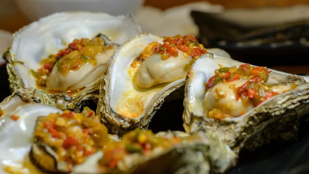 中国最“隐秘”的城市，比厦门浪漫，比大连惬意，海鲜吃到撑，养老NO.1