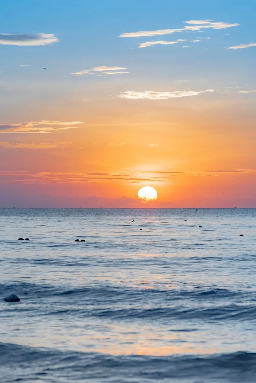 中国最“隐秘”的城市，比厦门浪漫，比大连惬意，海鲜吃到撑，养老NO.1