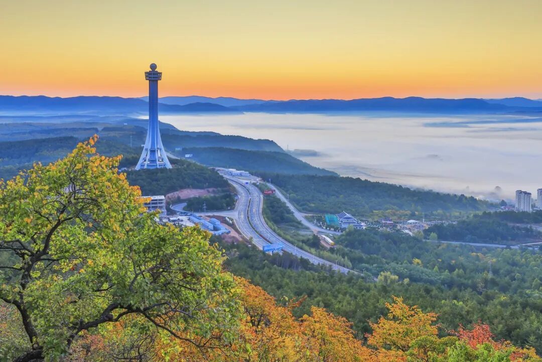 别只盯着哈尔滨了！东北这座边境小城，满街朝鲜语，好吃好玩，物价超低，让你一秒穿越！