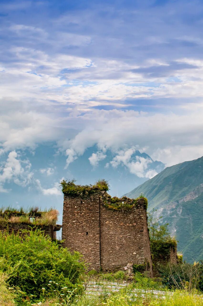 中国秋景0差评的小县城，不输九寨，红叶林是北京香山的180倍，浓缩了整个川西的精华，美疯！