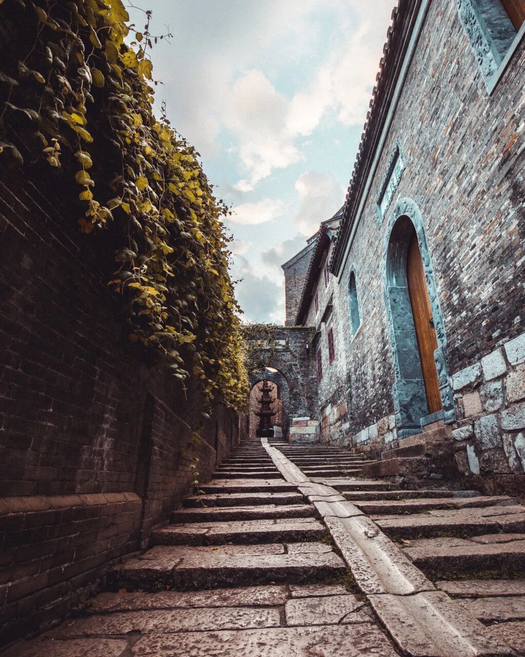 比南京更宜居、比扬州还传奇！这座被遗忘的千年古城，美得过分低调，居然还当过省会？