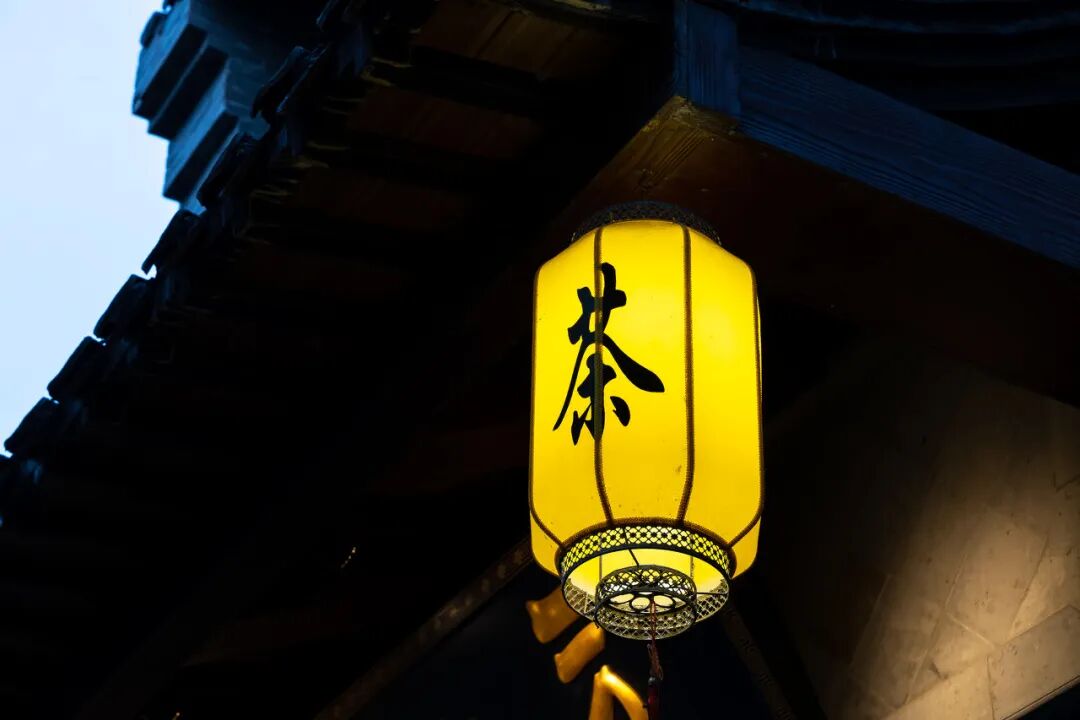 中国最宜居的城市，曾是世界No.1！比苏杭秀丽，比成都安逸，倦了就去小住几日