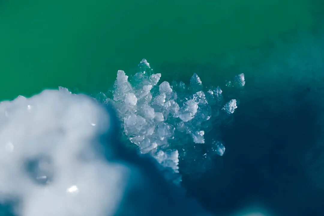 囤盐风波背后的真相！中国最大的“天空之镜"曝光，比茶卡盐湖大56倍，价值12万亿，够全世界人口吃1000年！