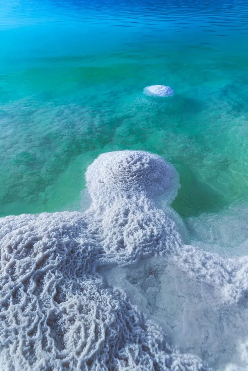 囤盐风波背后的真相！中国最大的“天空之镜"曝光，比茶卡盐湖大56倍，价值12万亿，够全世界人口吃1000年！