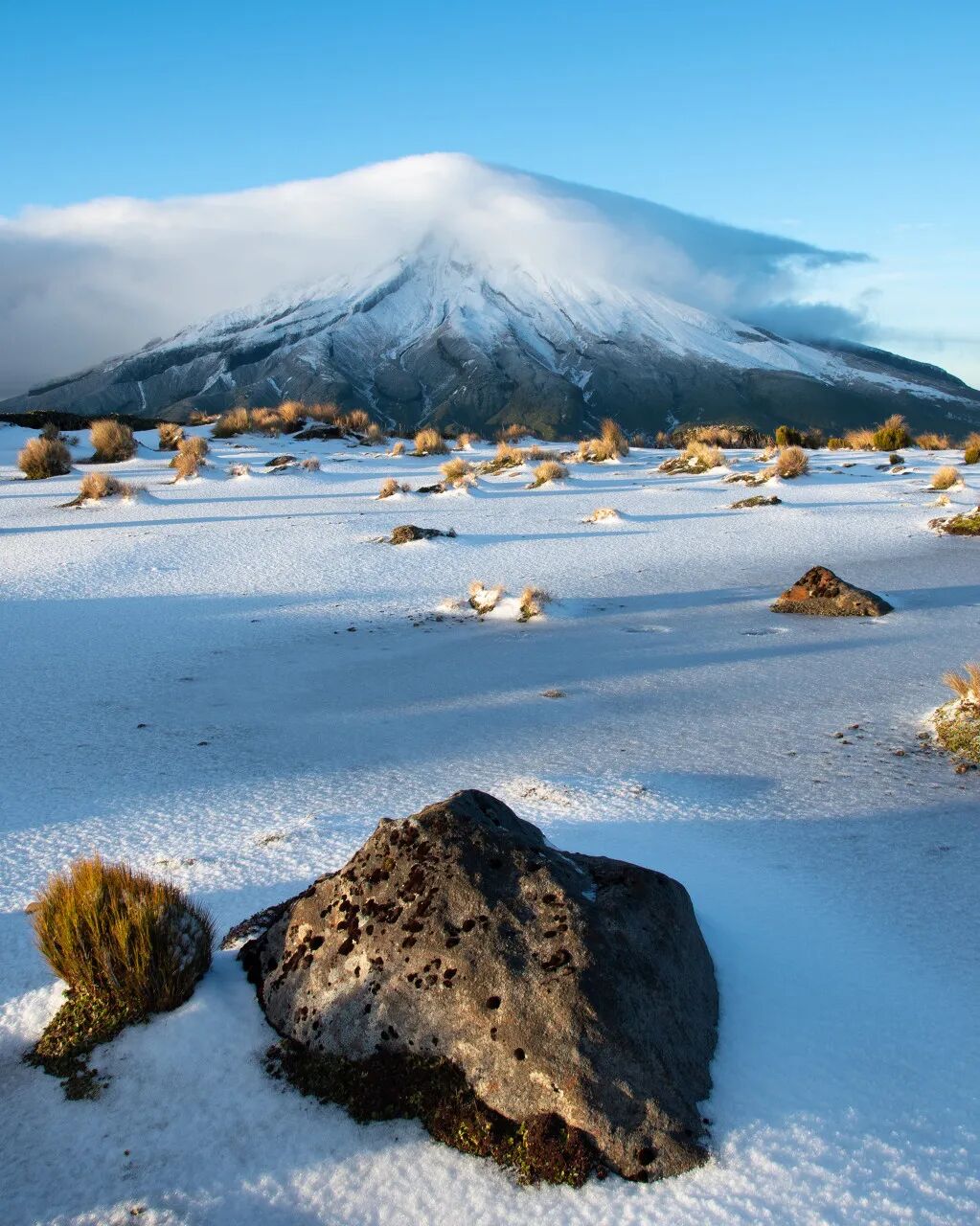 世界最孤独的国家，方圆1600公里没有邻国，一年放假140天，钱多到花不完，风景美如天堂