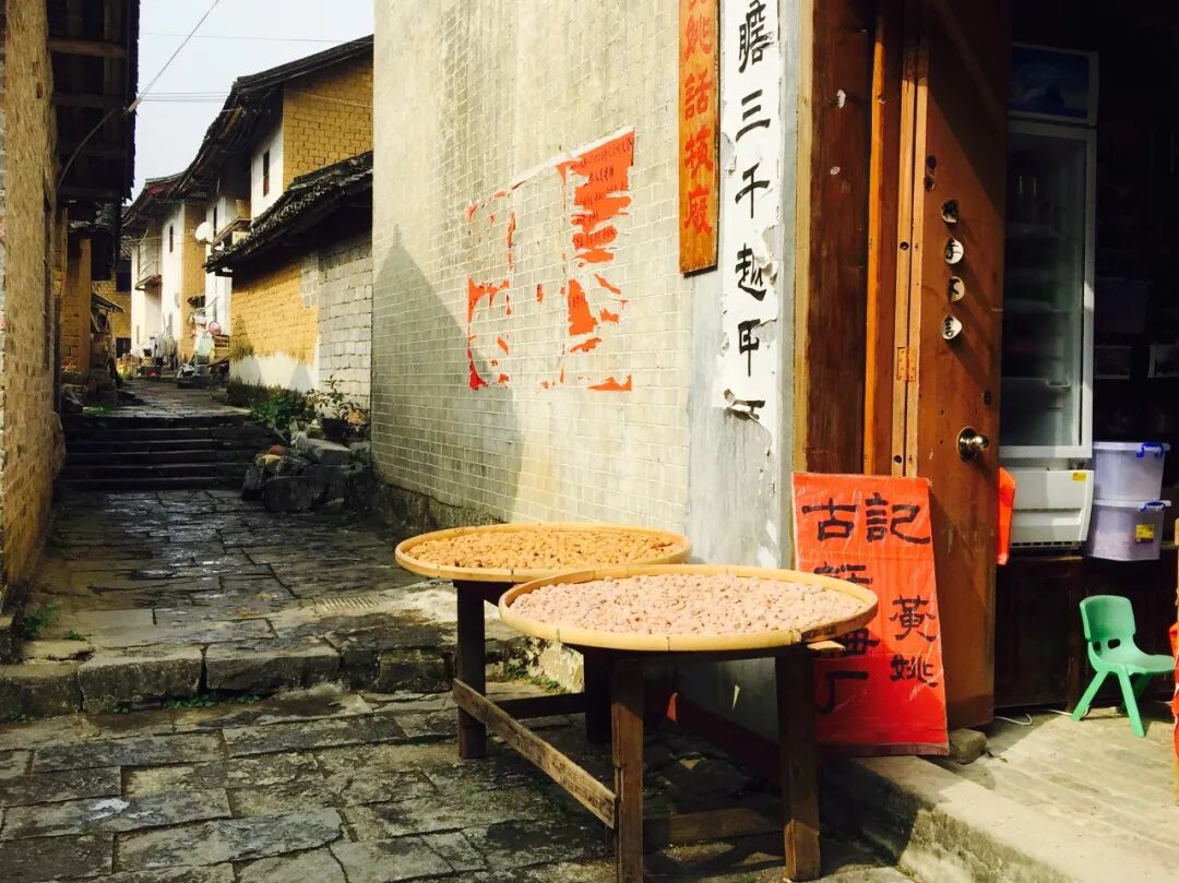 别去丽江挤了！这座距广州一个半小时的千年古镇，高铁直达，比凤凰静谧，比南浔迷人
