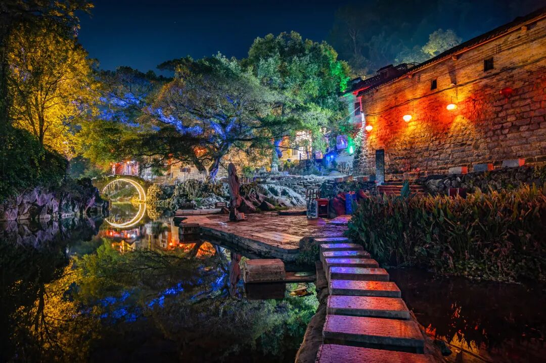 别去丽江挤了！这座距广州一个半小时的千年古镇，高铁直达，比凤凰静谧，比南浔迷人