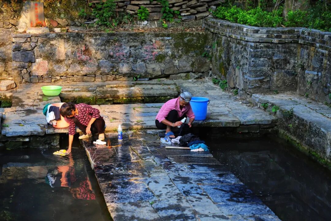 别去丽江挤了！这座距广州一个半小时的千年古镇，高铁直达，比凤凰静谧，比南浔迷人
