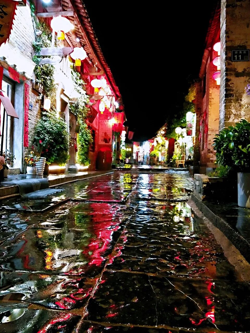 别去丽江挤了！这座距广州一个半小时的千年古镇，高铁直达，比凤凰静谧，比南浔迷人