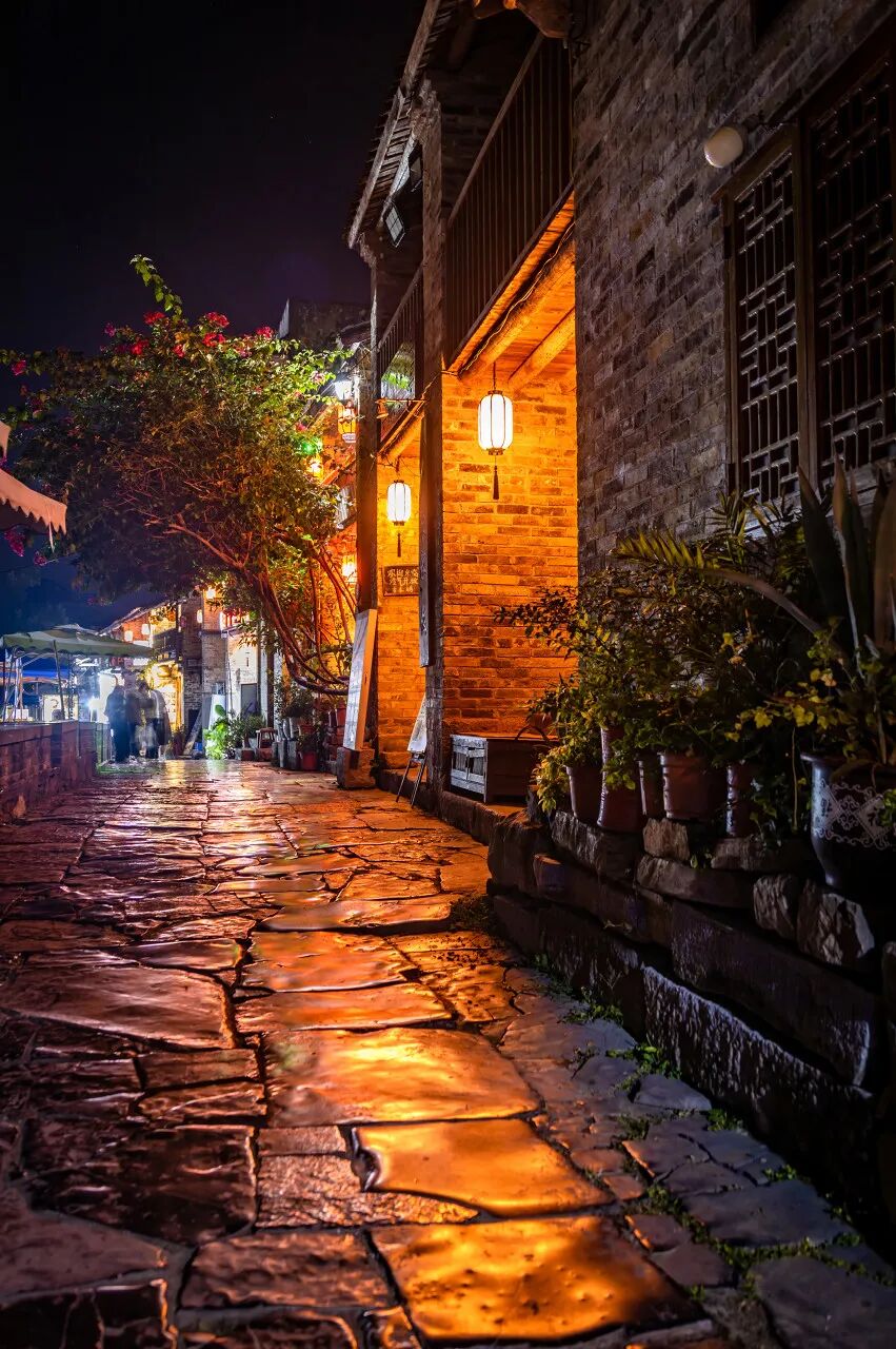 别去丽江挤了！这座距广州一个半小时的千年古镇，高铁直达，比凤凰静谧，比南浔迷人