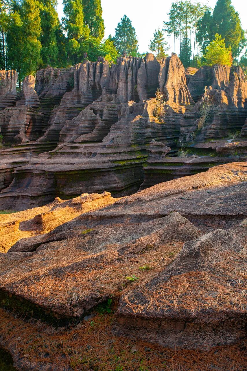 中国最被“误解”的地方，因赶尸出名，美到不像人间，让黄磊爱了很多年...