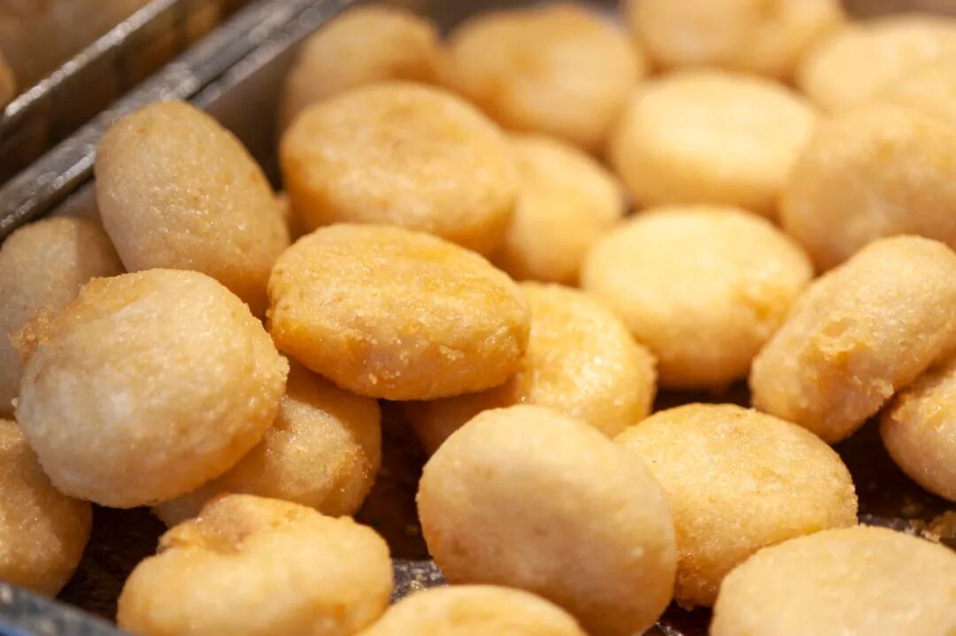 中国最快乐的城市，曾是北方NO.1，GDP前十不内卷，比县城都幸福，去一次相当于环游世界！