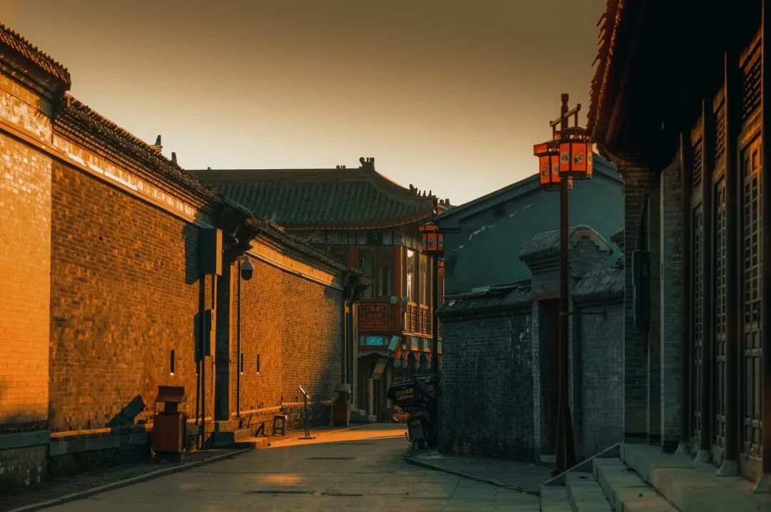 中国最快乐的城市，曾是北方NO.1，GDP前十不内卷，比县城都幸福，去一次相当于环游世界！