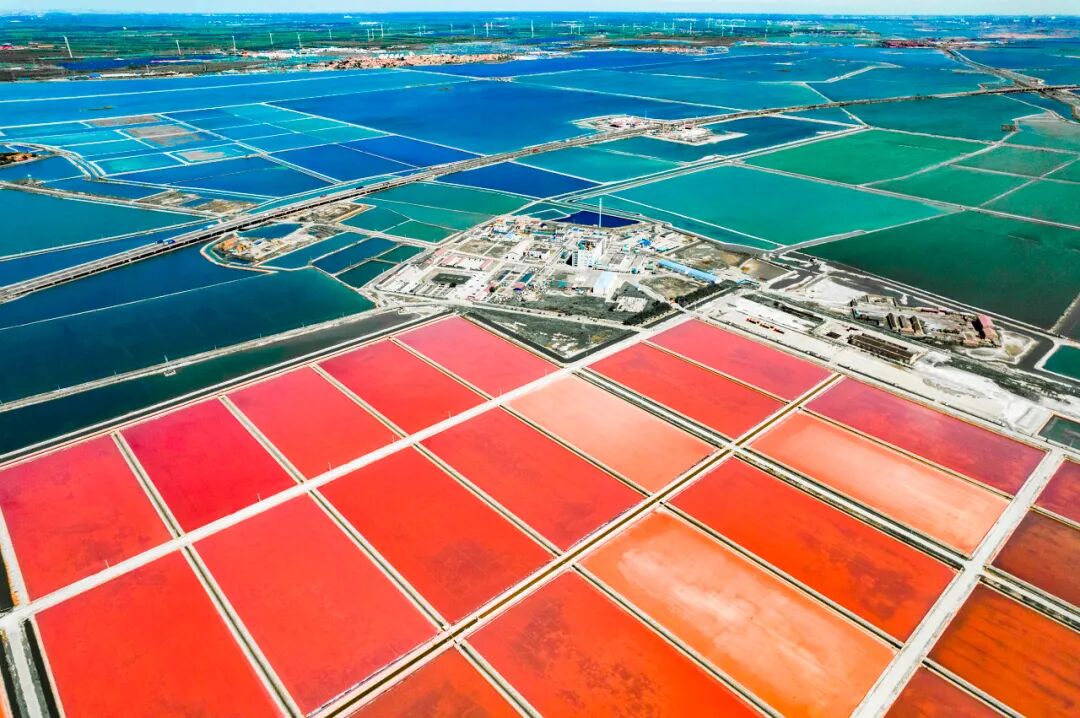 中国最快乐的城市，曾是北方NO.1，GDP前十不内卷，比县城都幸福，去一次相当于环游世界！