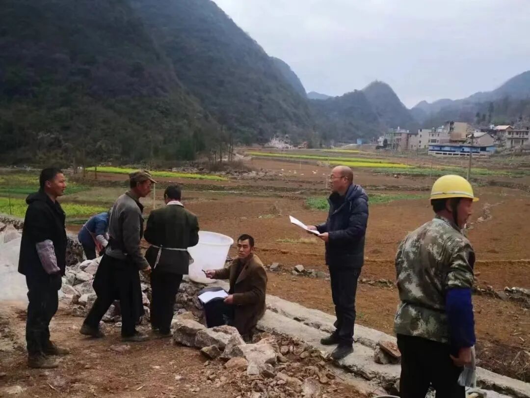 普定县猴场乡多措并举筑牢森林防火安全线