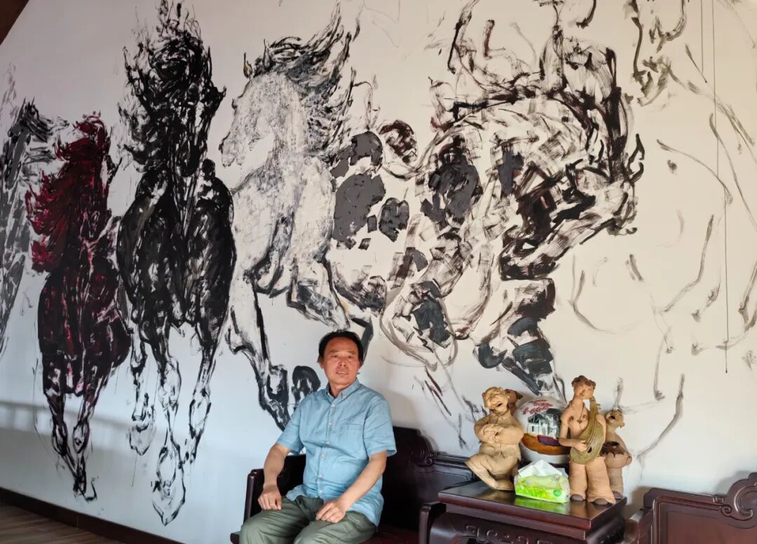 孙宏伟画马的写意精神