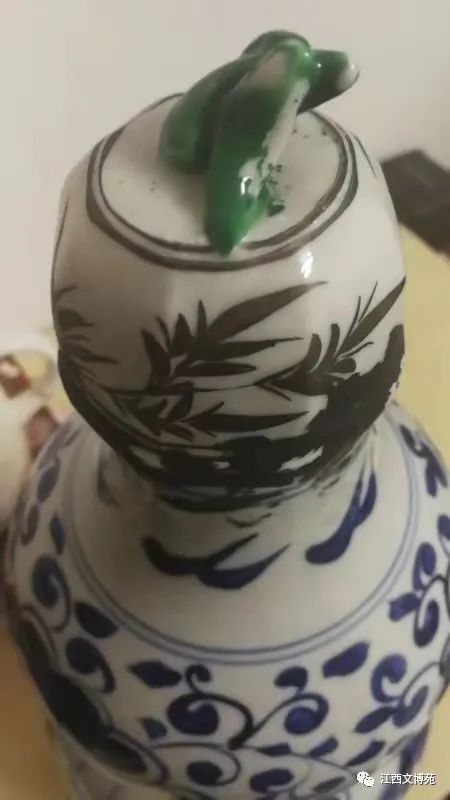 精品鉴赏 青花人物故事纹葫芦瓶 全网搜